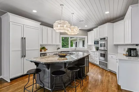 1615 Northridge Drive Wayzata MN 55391