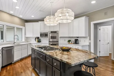 1615 Northridge Drive Wayzata MN 55391