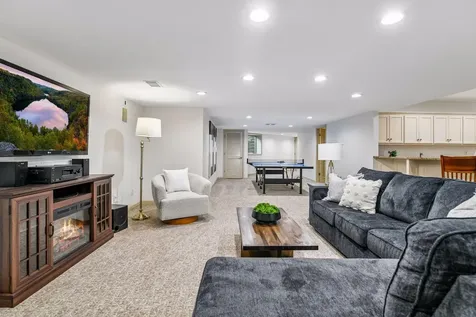 1615 Northridge Drive Wayzata MN 55391