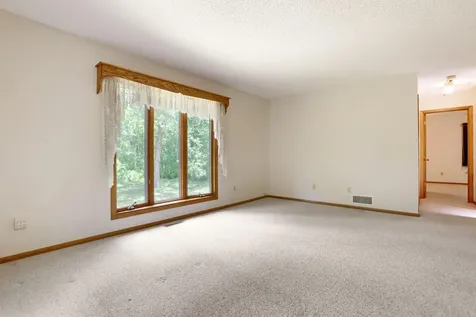26170 Galen Drive Wyoming MN 55092