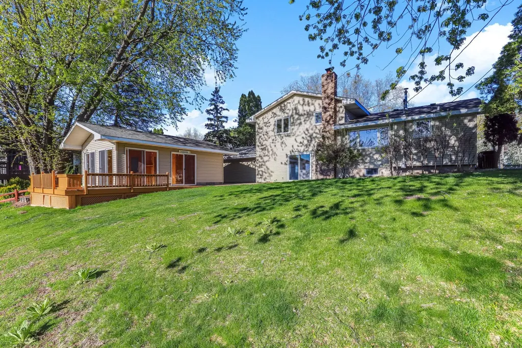 129 E Golden Lake Lane Circle Pines MN 55014