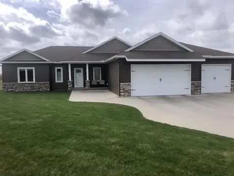 15302 Hillside Lane SE Chatfield MN 55923