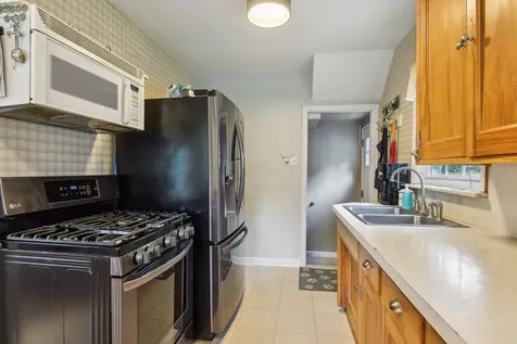 4145 Zenith Avenue N Robbinsdale MN 55422