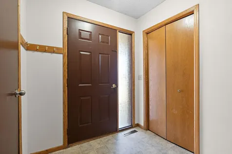 15720 Gallery Avenue Apple Valley MN 55124
