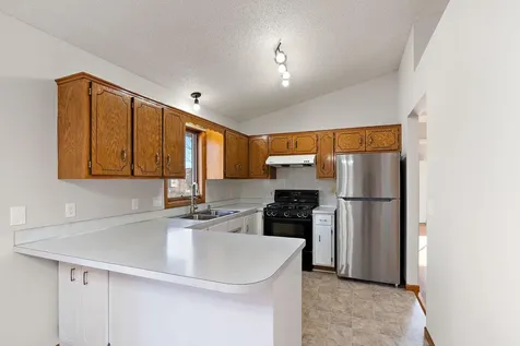 15720 Gallery Avenue Apple Valley MN 55124