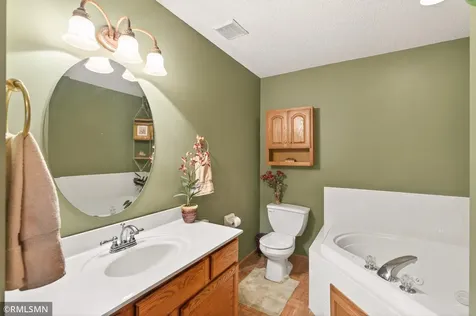 893 Marnie Circle S Maplewood MN 55119