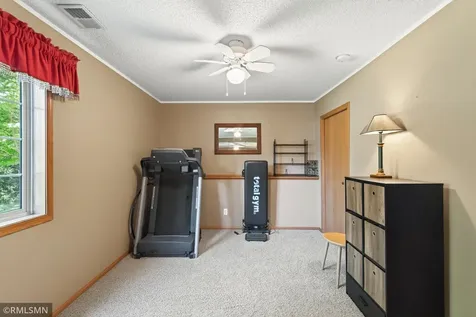 893 Marnie Circle S Maplewood MN 55119