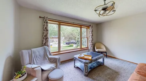 2217 Regent Lane SW Rochester MN 55902