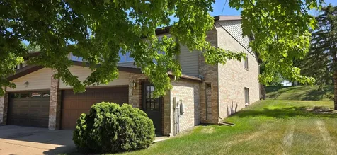 1933 Wilby Road Albert Lea MN 56007