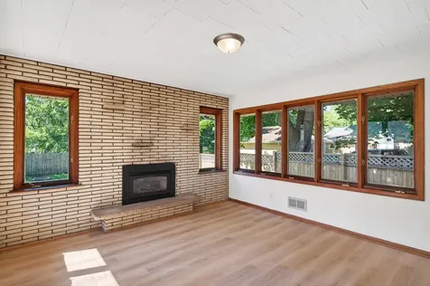 1056 Glenhill Road Shoreview MN 55126