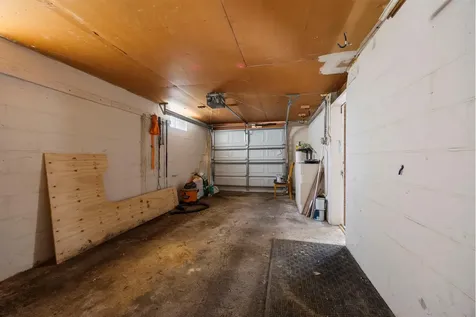2736 Mcnair Drive N Robbinsdale MN 55422