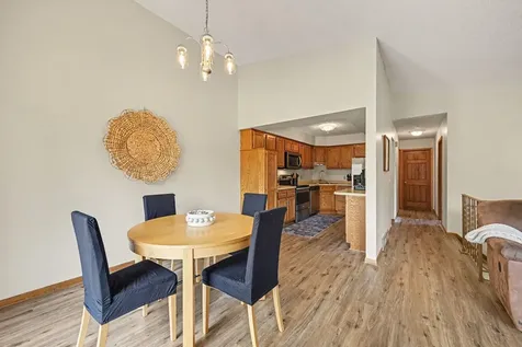 5654 Chatsworth Street N Shoreview MN 55126