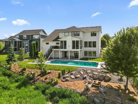 5860 Club Valley Road Excelsior MN 55331
