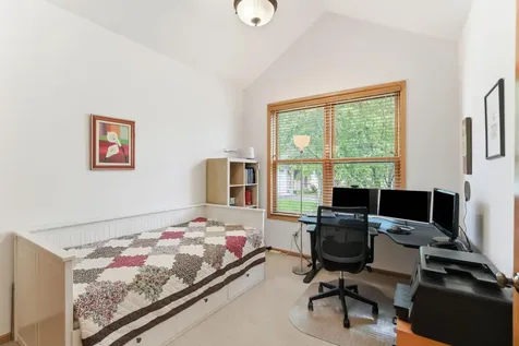2734 Lindsey Court New Brighton MN 55112