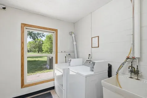 908 9th Avenue S Hopkins MN 55343