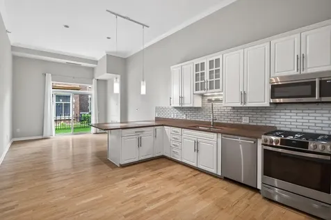 301 Clifton Avenue Minneapolis MN 55403