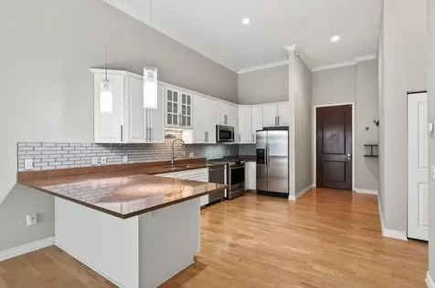 301 Clifton Avenue Minneapolis MN 55403
