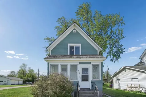 321 1st Street NE Plato MN 55370