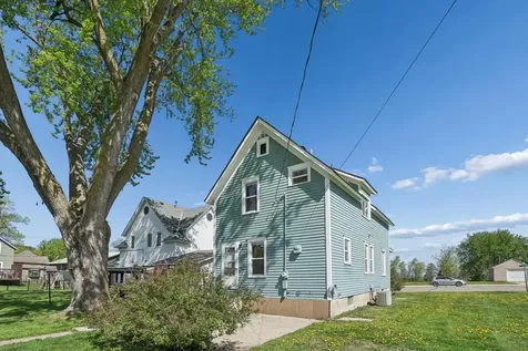 321 1st Street NE Plato MN 55370