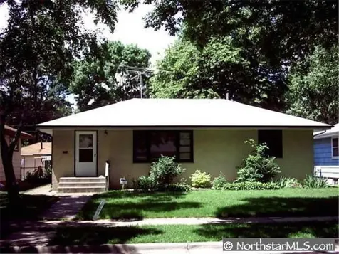 4929 Queen Avenue N Minneapolis MN 55430