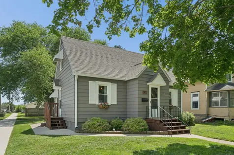301 11th Avenue SW Austin MN 55912
