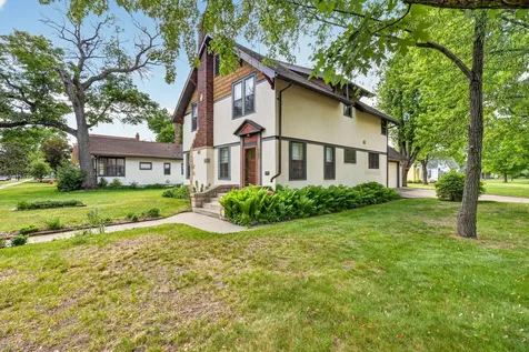 723 N 6th Street Brainerd MN 56401