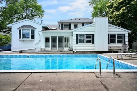 418 Hiawatha Boulevard Winona MN 55987