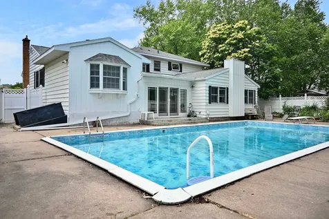 418 Hiawatha Boulevard Winona MN 55987