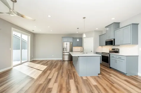 1118 Village Street SE New Prague MN 56071