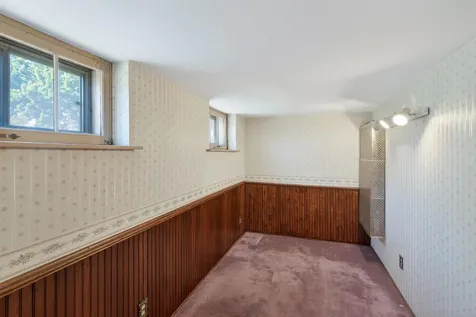556 5th Avenue S South Saint Paul MN 55075