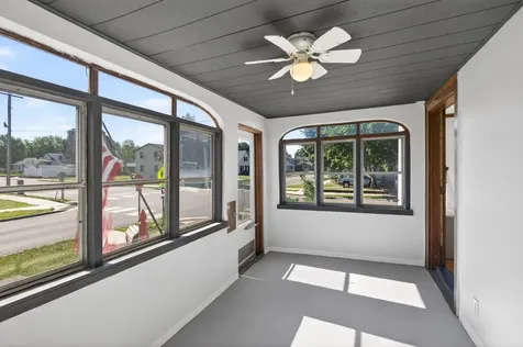 556 5th Avenue S South Saint Paul MN 55075