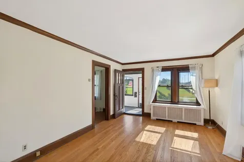 556 5th Avenue S South Saint Paul MN 55075