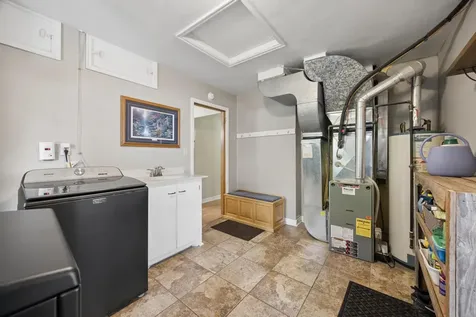 1206 Kilian Boulevard SE Saint Cloud MN 56304