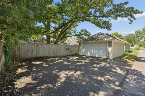 1206 Kilian Boulevard SE Saint Cloud MN 56304