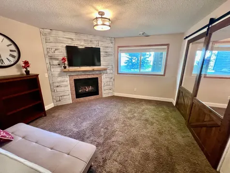 2186 Woodcrest Drive Woodbury MN 55129