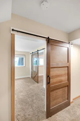 2186 Woodcrest Drive Woodbury MN 55129