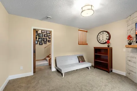 2186 Woodcrest Drive Woodbury MN 55129