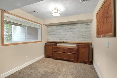 2186 Woodcrest Drive Woodbury MN 55129
