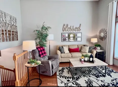 2186 Woodcrest Drive Woodbury MN 55129