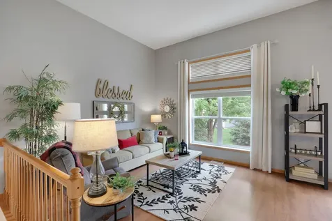2186 Woodcrest Drive Woodbury MN 55129