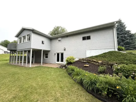 189 Mcintosh E La Crescent MN 55947