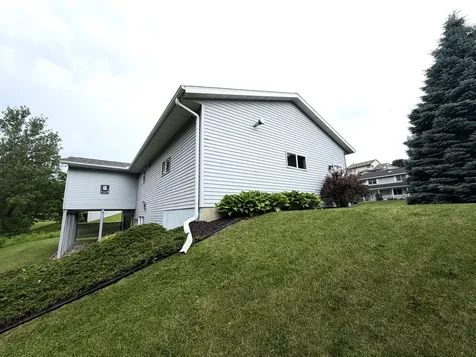 189 Mcintosh E La Crescent MN 55947