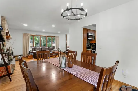 8 Imperial Drive E West Saint Paul MN 55118