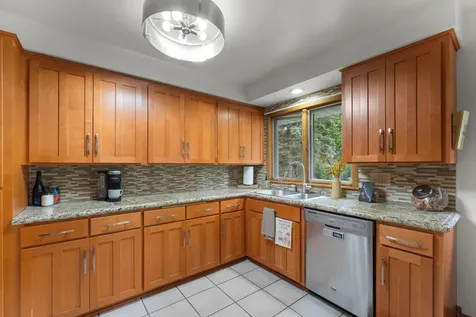 8 Imperial Drive E West Saint Paul MN 55118