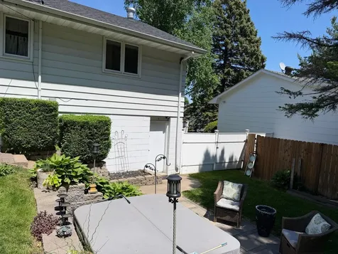 8 Imperial Drive E West Saint Paul MN 55118