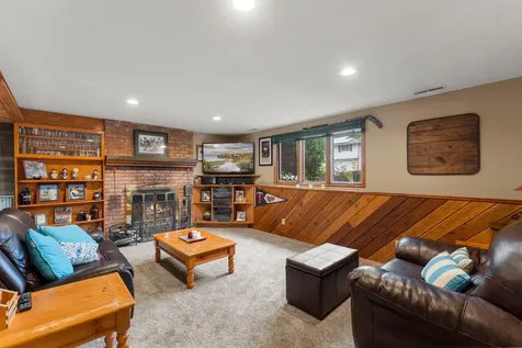 8 Imperial Drive E West Saint Paul MN 55118