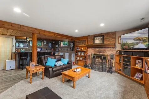 8 Imperial Drive E West Saint Paul MN 55118