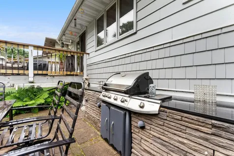 8 Imperial Drive E West Saint Paul MN 55118
