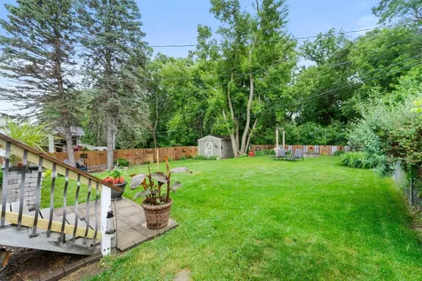 8 Imperial Drive E West Saint Paul MN 55118