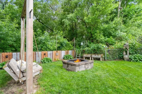 8 Imperial Drive E West Saint Paul MN 55118